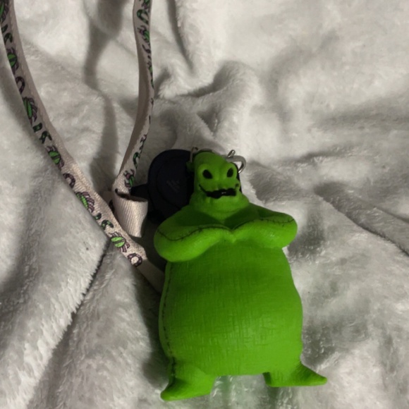 Oogie Boogie Nightmare Before Christmas light up necklace - Picture 2 of 3